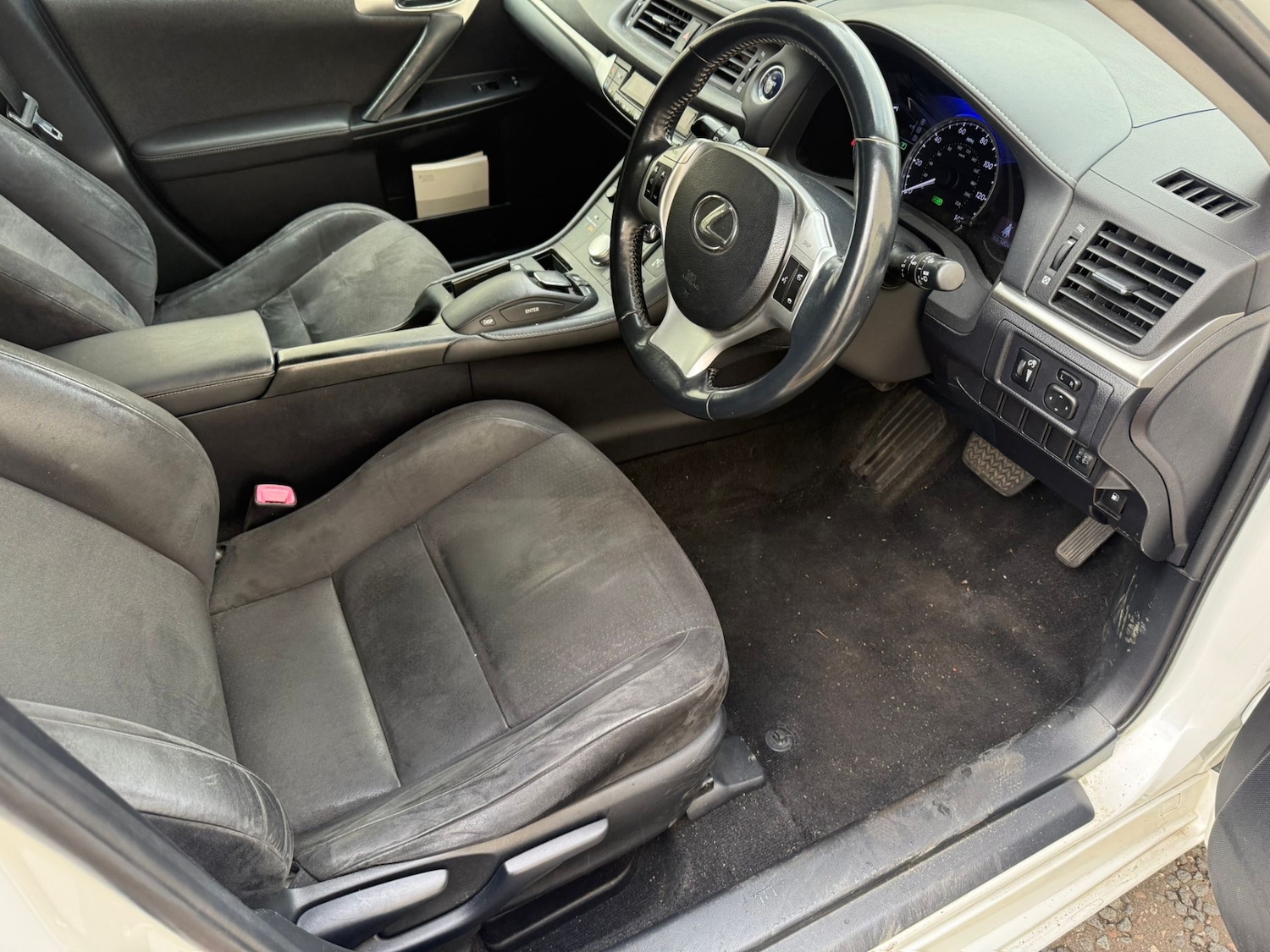 Used Lexus CT 2011 for sale - 76510302: Photo 9