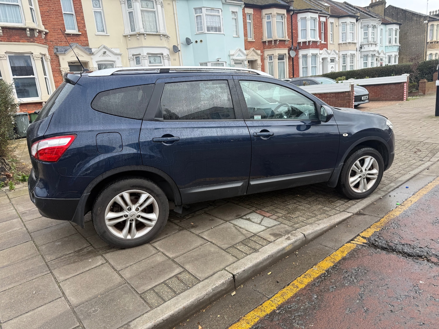 Used Nissan Qashqai+2 2010 for sale - 77687406: Photo 7