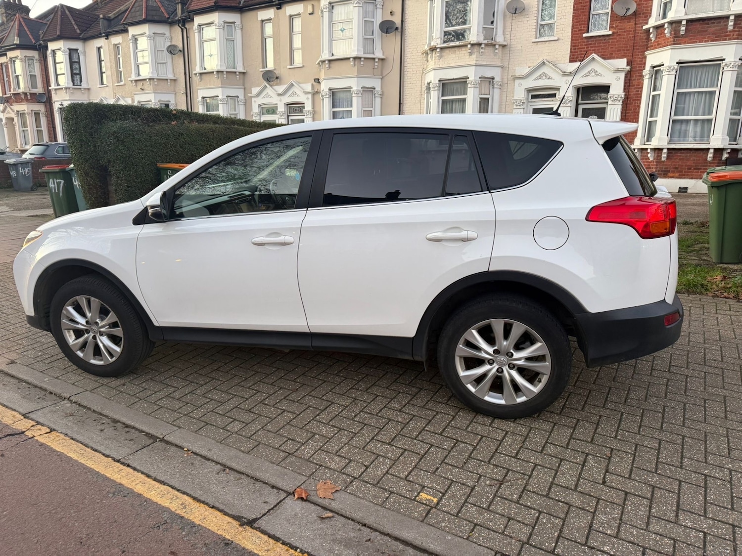 Used Toyota RAV4 2013 for sale - 77008351: Photo 5
