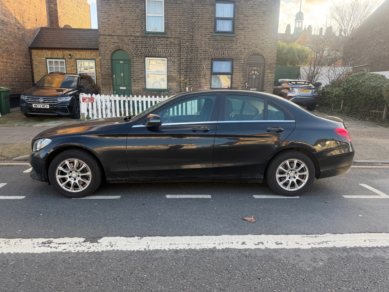 Used Mercedes-Benz C Class 2017 for sale - 77008377: Photo 3
