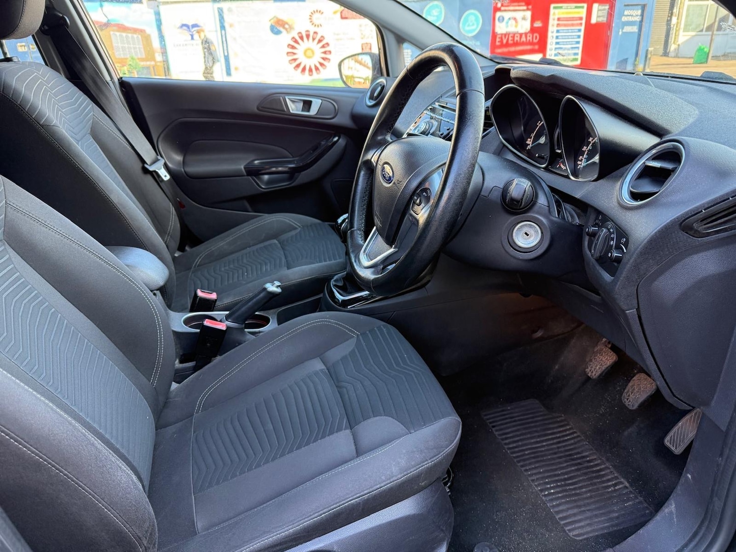 Used Ford Fiesta 2014 for sale - 76924201: Photo 12