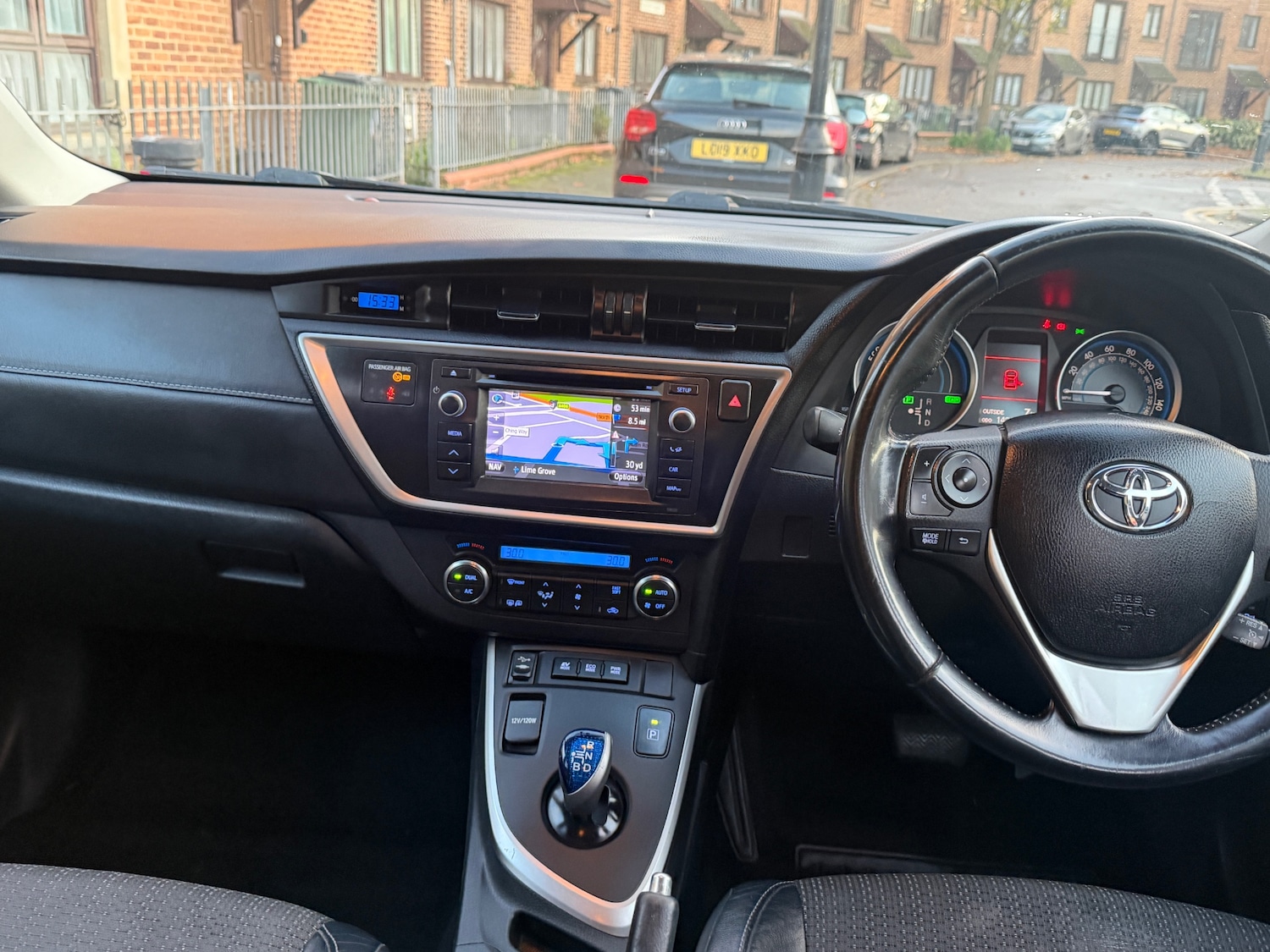 Used Toyota Auris 2013 for sale - 76924263: Photo 13