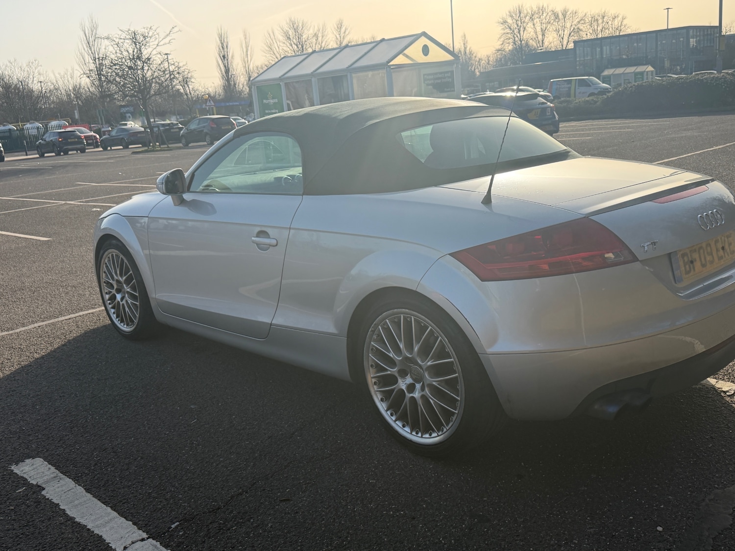 Used Audi TT 2009 for sale - 77677499: Photo 4