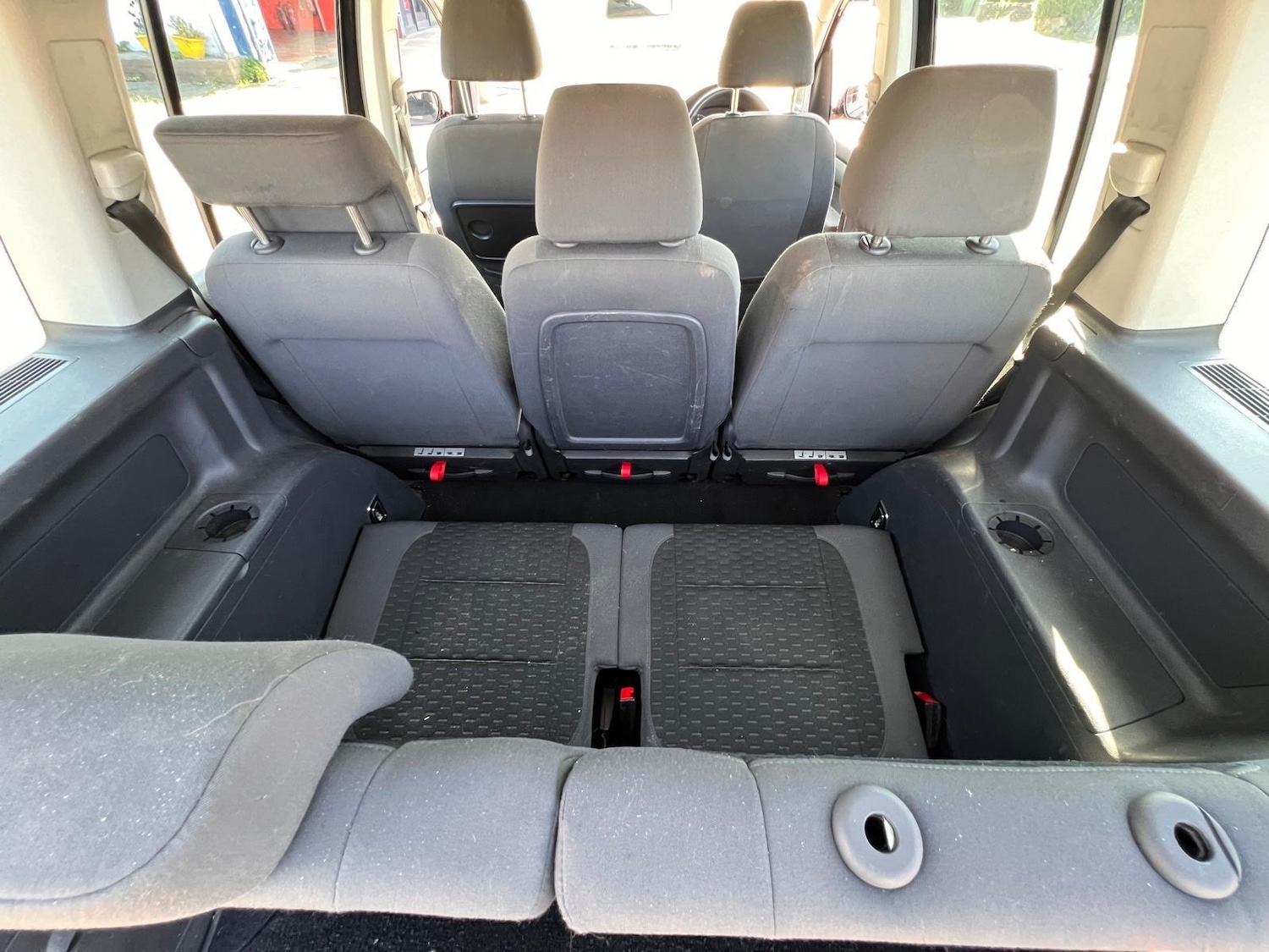 Used Volkswagen Touran 2009 for sale - 76506113: Photo 12