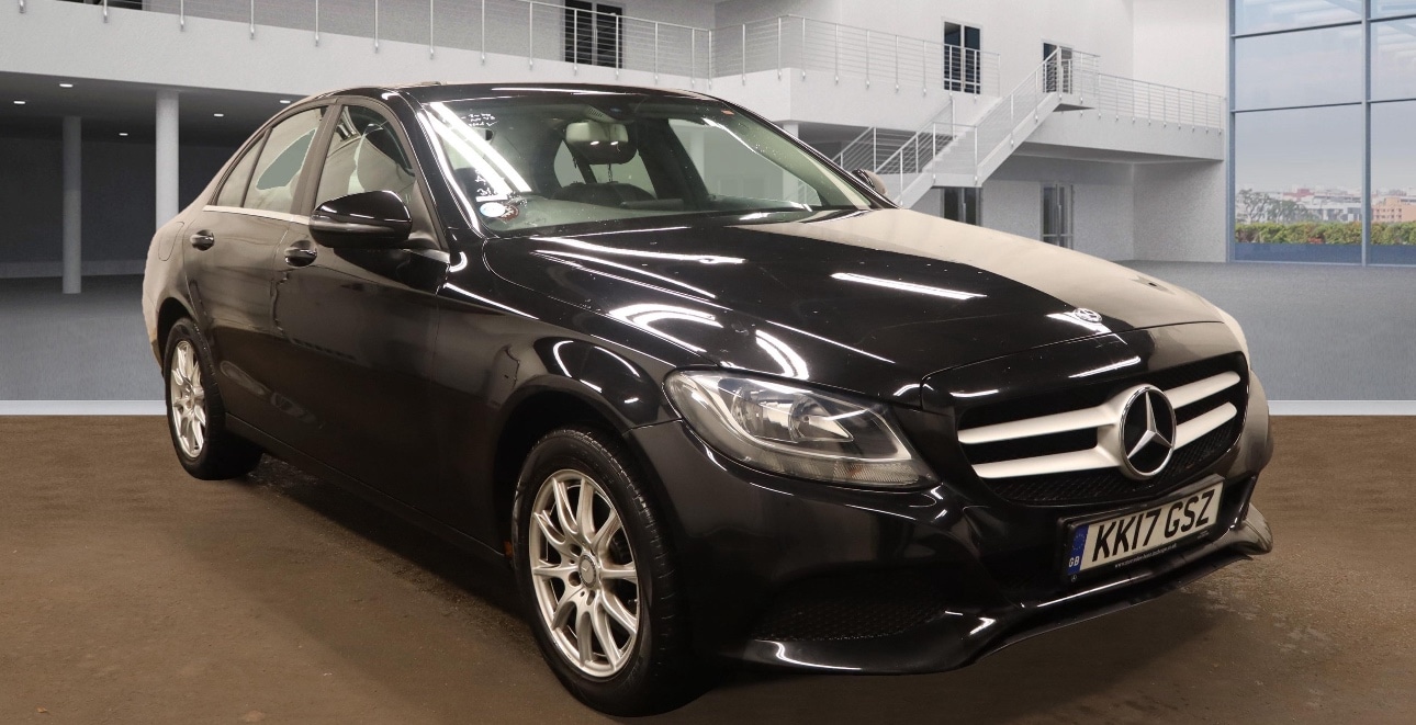 Used Mercedes-Benz C Class 2017 for sale - 76656475: Photo 1