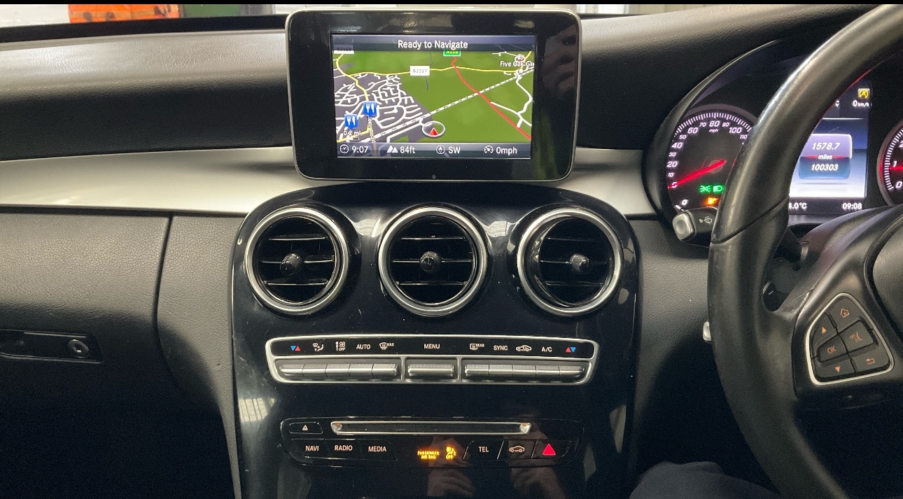 Used Mercedes-Benz C Class 2017 for sale - 76656475: Photo 11