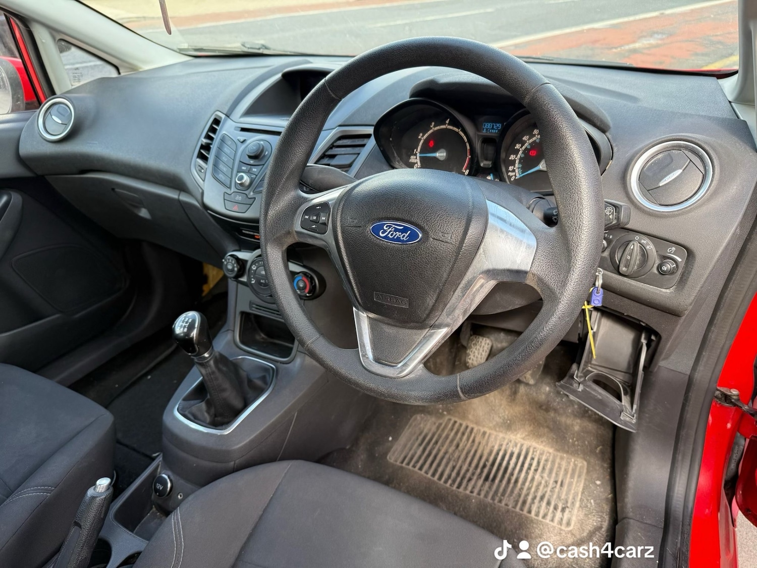 Used Ford Fiesta 2012 for sale - 76656421: Photo 7