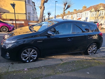 2013 (13) - 1.8 VVTi Hybrid Excel 5dr CVT Auto