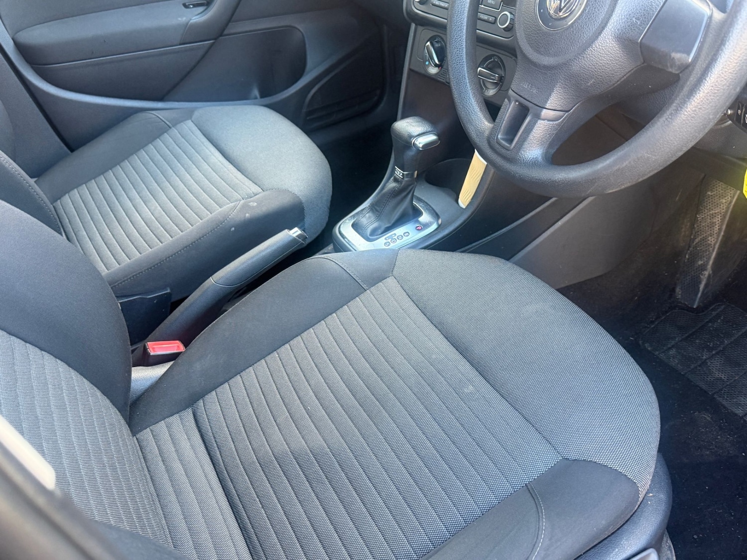 Used Volkswagen Polo 2010 for sale - 77008063: Photo 12