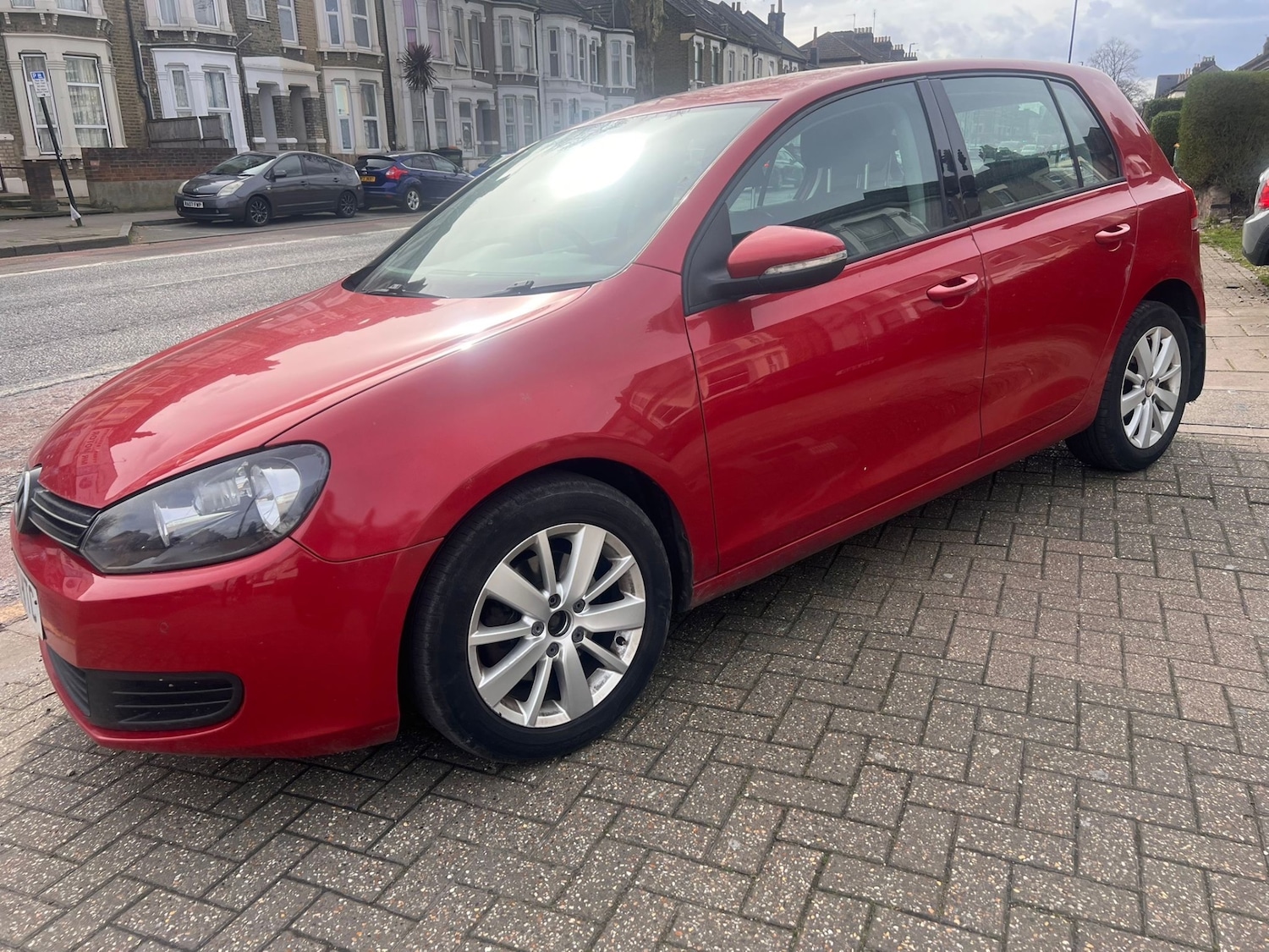 Used Volkswagen Golf 2011 for sale - 77873640: Photo 4