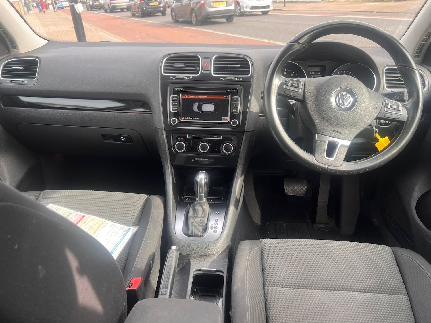 Used Volkswagen Golf 2011 for sale - 77873640: Photo 8