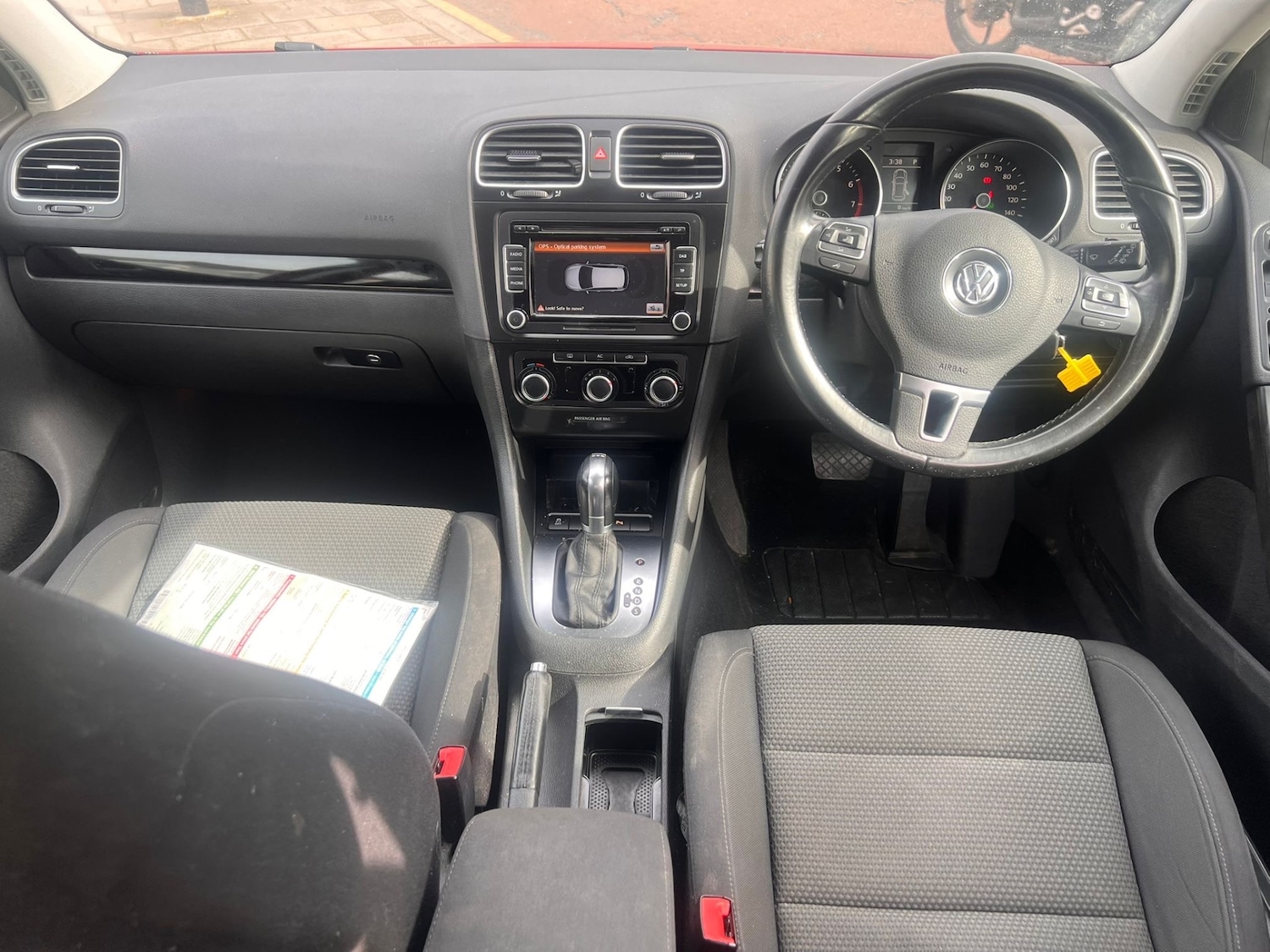 Used Volkswagen Golf 2011 for sale - 77873640: Photo 9