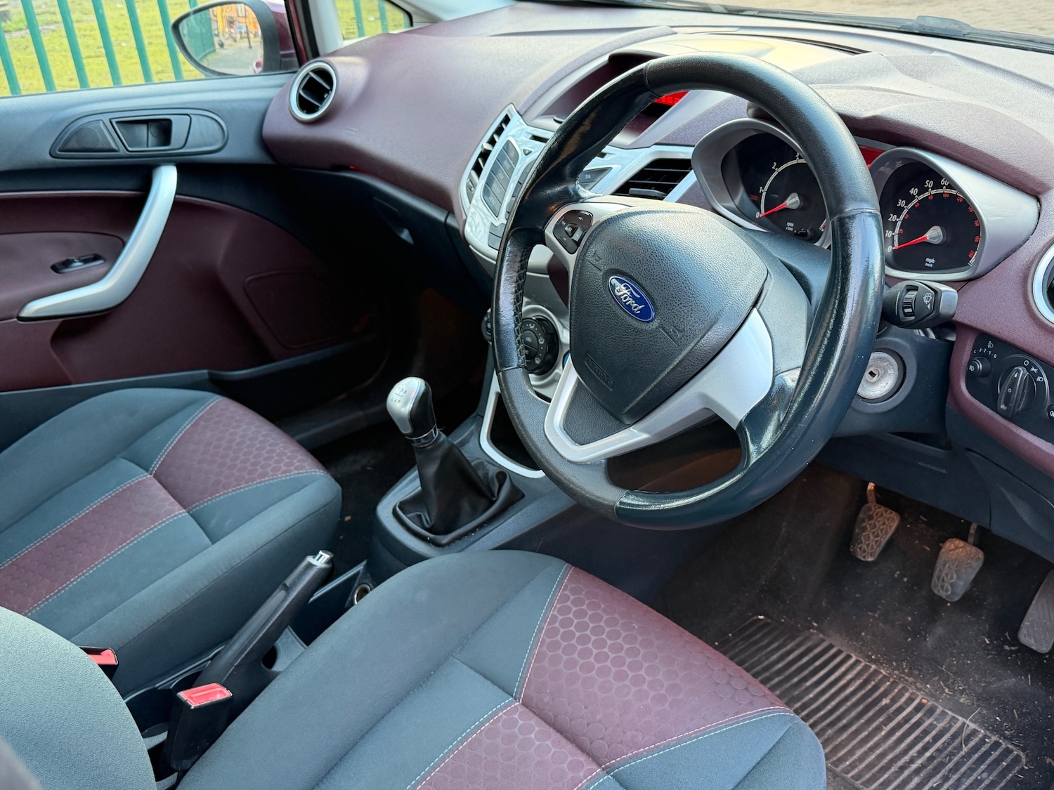 Used Ford Fiesta 2010 for sale - 77483169: Photo 10