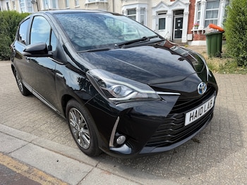 Used Toyota Yaris 2017 for sale - 79252882: Photo