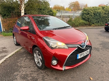 Used Toyota Yaris 2015 for sale - 76505278: Photo