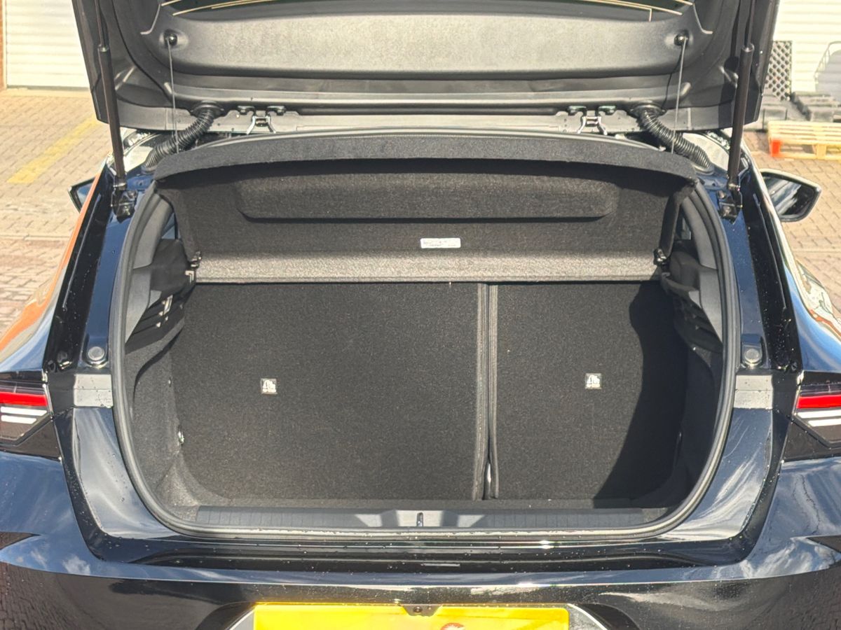 Used Vauxhall Astra 2025 for sale - 77002570: Photo 12