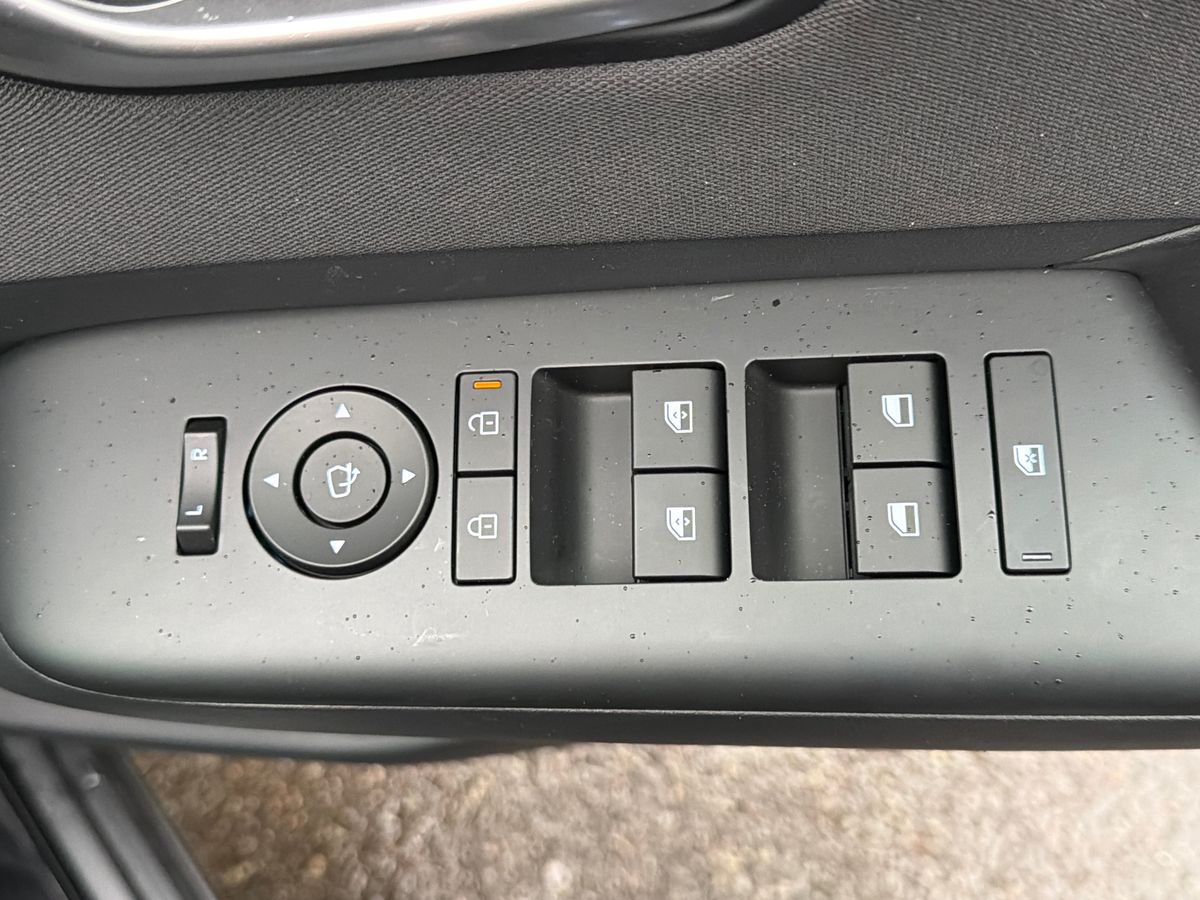 Used Hyundai KONA 2025 for sale - 77002584: Photo 20