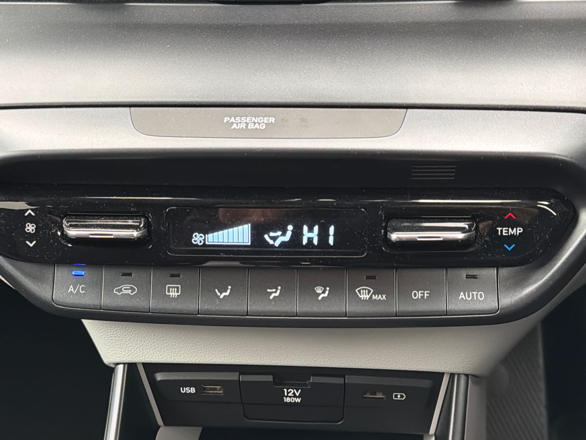 Used Hyundai i20 2023 for sale - 77002599: Photo 18