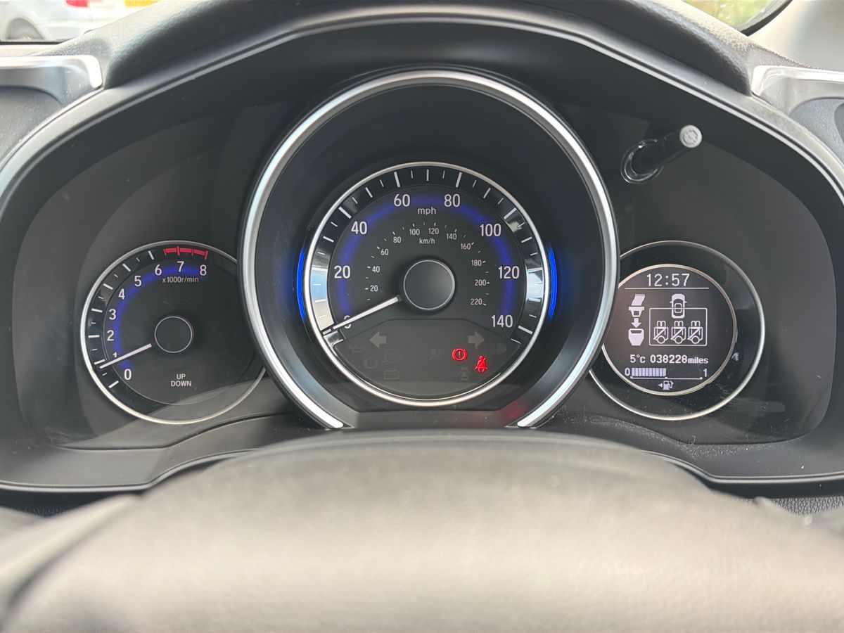 Used Honda Jazz 2017 for sale - 77002569: Photo 14