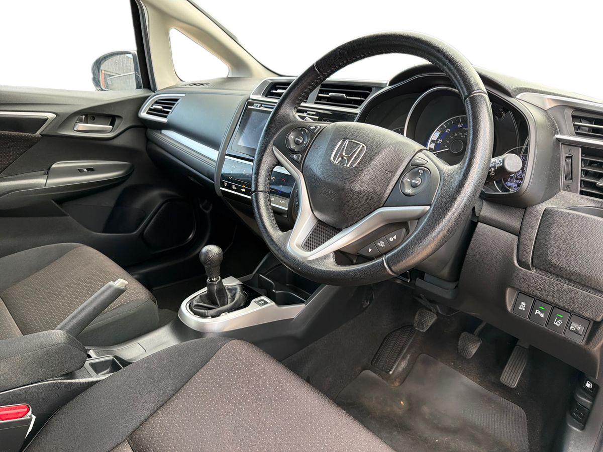 Used Honda Jazz 2017 for sale - 77002569: Photo 15