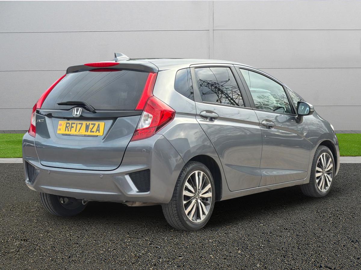 Used Honda Jazz 2017 for sale - 77002569: Photo 7