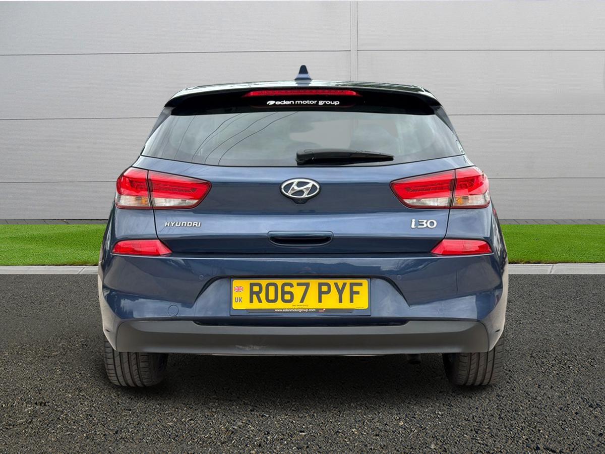 Used Hyundai i30 2017 for sale - 77685815: Photo 6