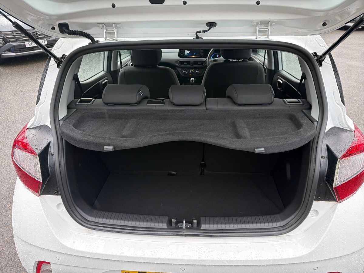 Used Hyundai i10 2024 for sale - 77293425: Photo 12