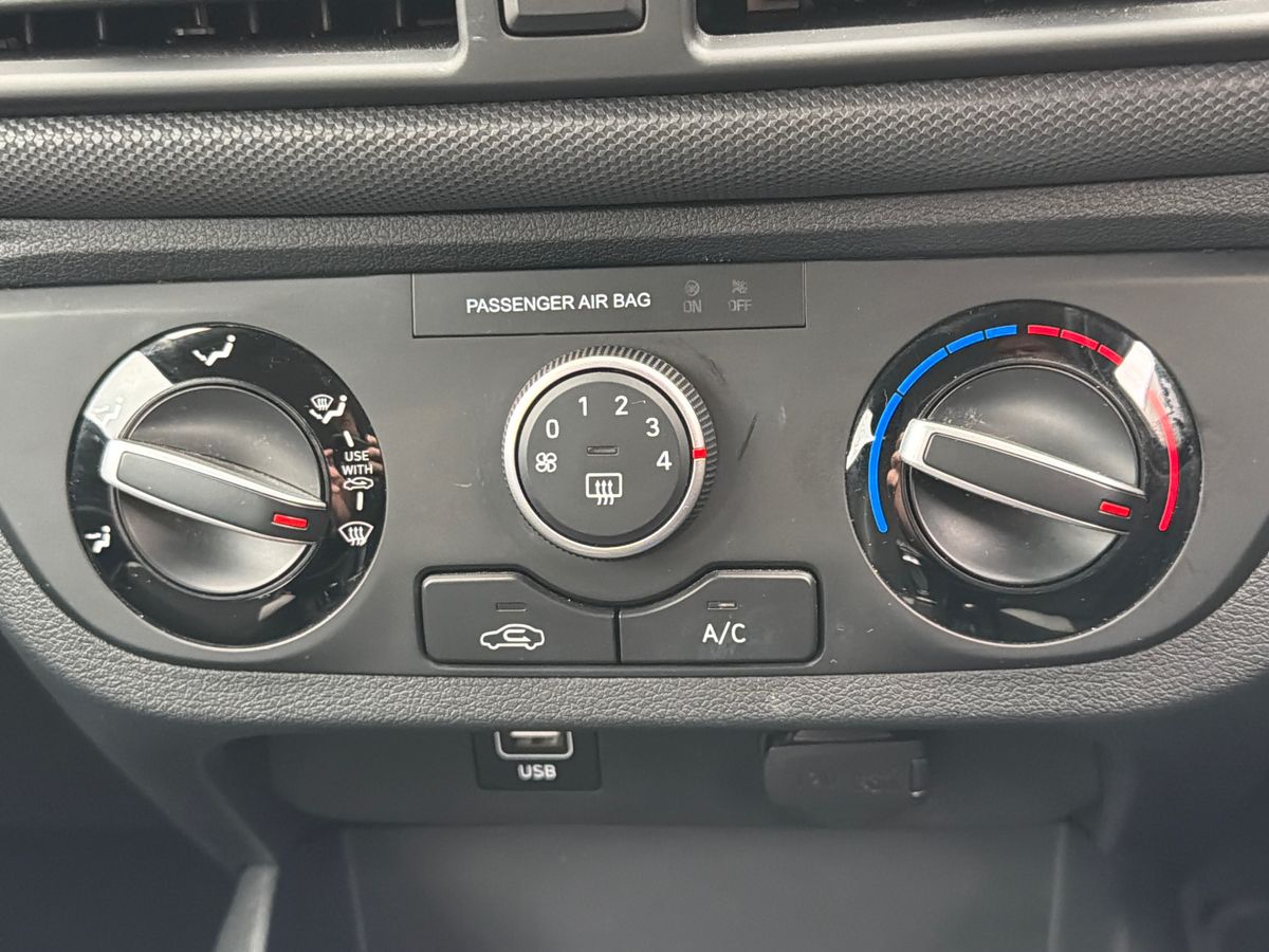 Used Hyundai i10 2022 for sale - 77002610: Photo 18