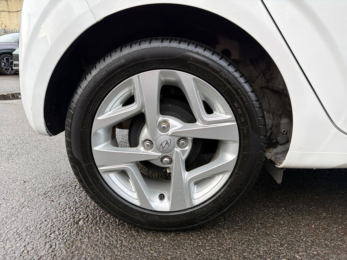 Used Hyundai i10 2022 for sale - 77002610: Photo 9