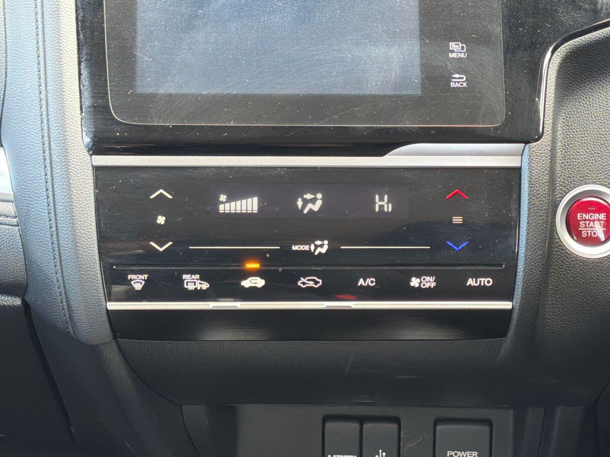 Used Honda Jazz 2017 for sale - 76781877: Photo 18