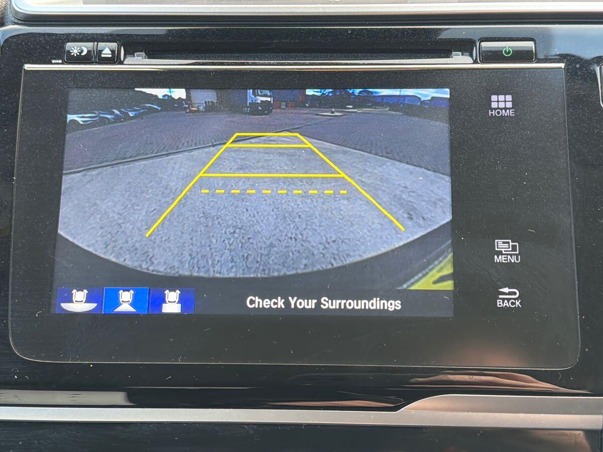 Used Honda Jazz 2017 for sale - 76781877: Photo 24