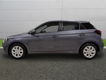 Used Hyundai i20 2019 for sale - 77428134: Photo