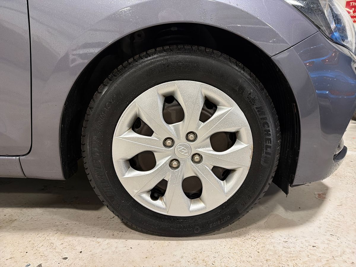 Used Hyundai i20 2019 for sale - 77428134: Photo 9