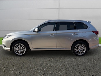 Used Mitsubishi Outlander 2020 for sale - 77673819: Photo