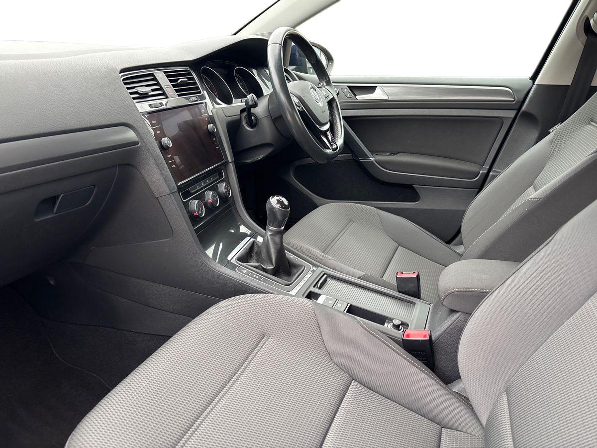 Used Volkswagen Golf 2017 for sale - 78187014: Photo 10