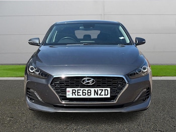 Used Hyundai i30 2018 for sale - 78472534: Photo