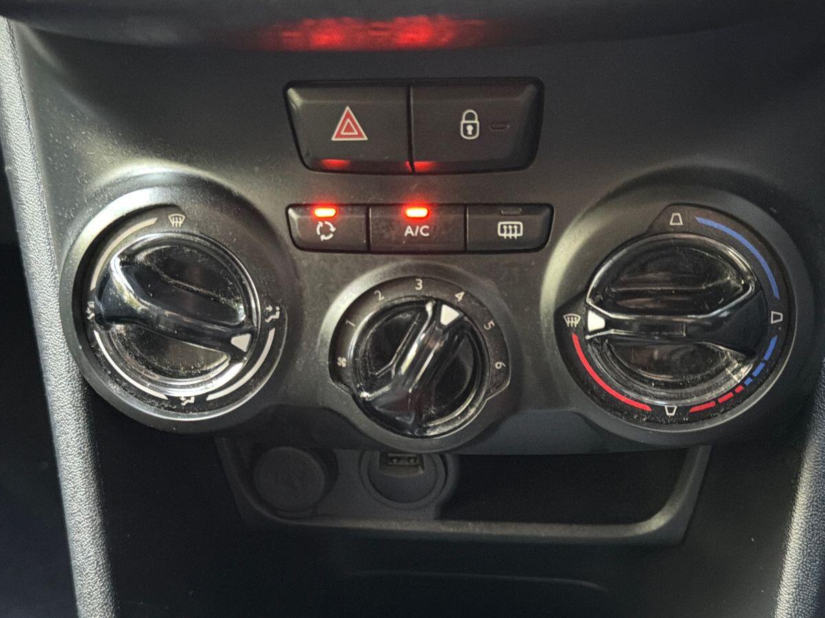 Used Peugeot 208 2018 for sale - 76742440: Photo 18