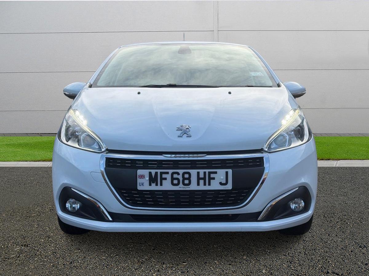 Used Peugeot 208 2018 for sale - 76742440: Photo 2