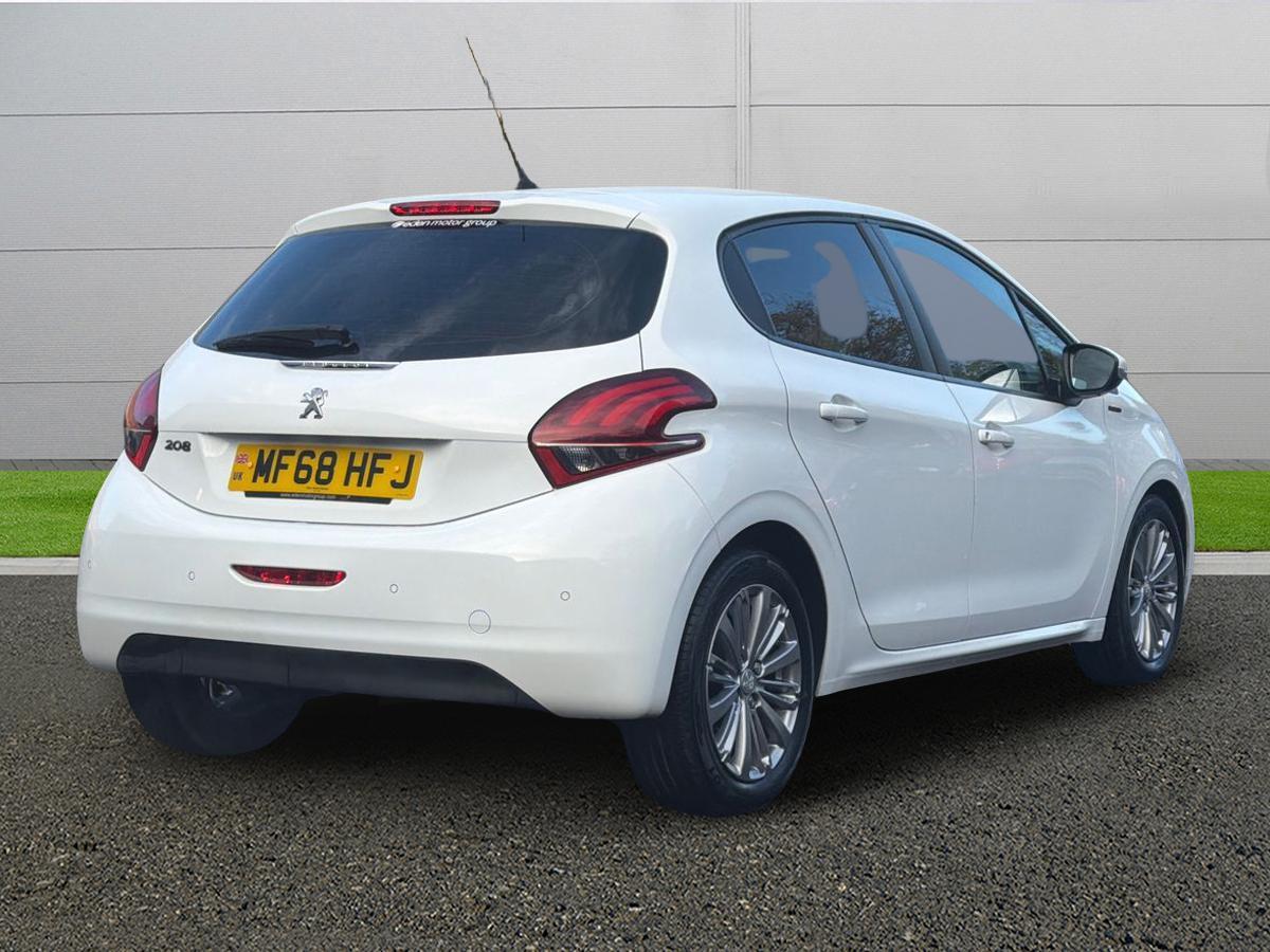 Used Peugeot 208 2018 for sale - 76742440: Photo 7