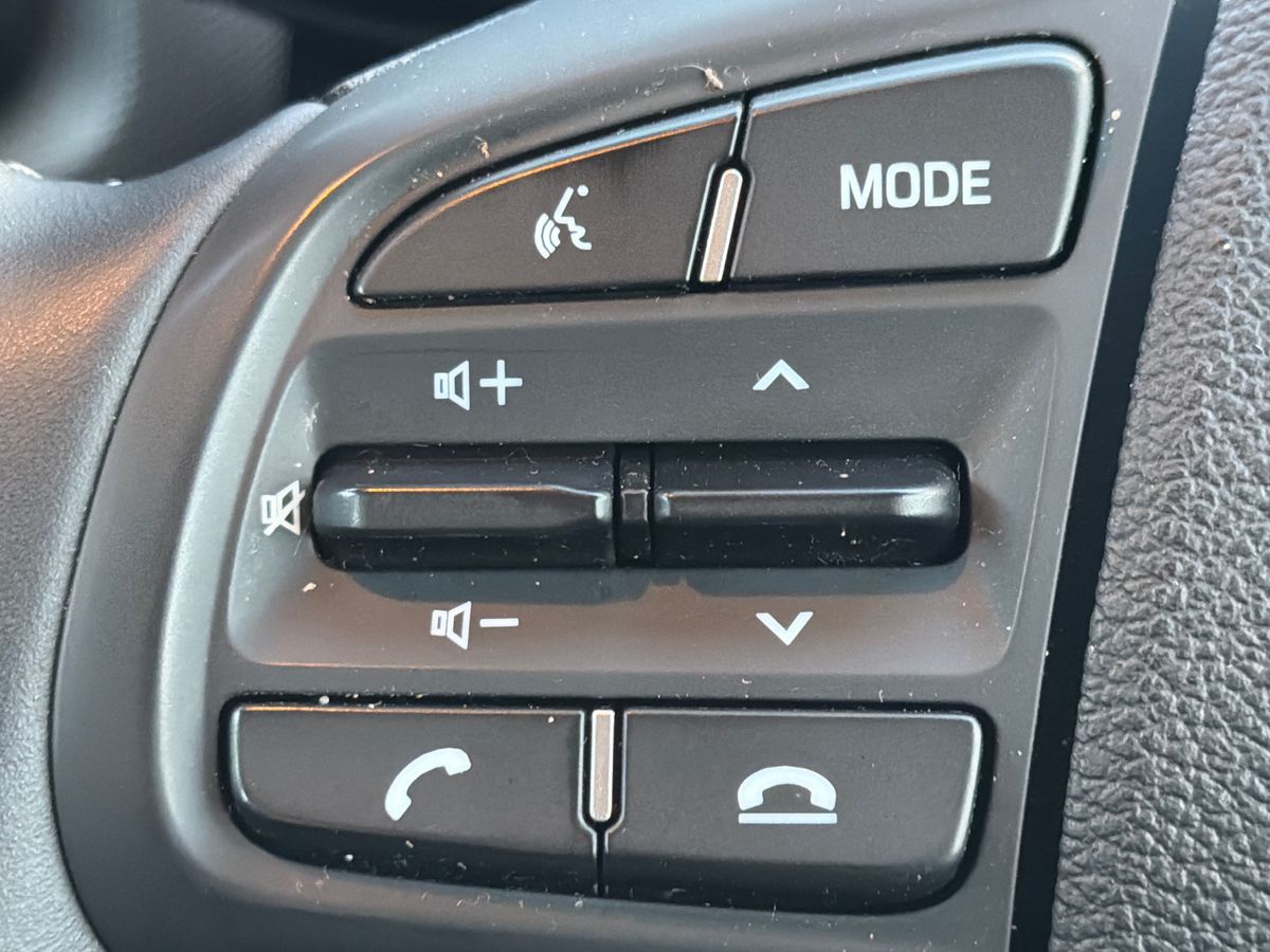 Used Hyundai i10 2021 for sale - 77312385: Photo 16