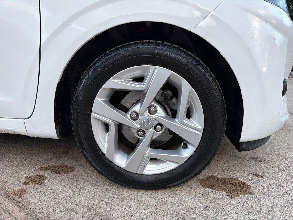 Used Hyundai i10 2021 for sale - 77312385: Photo 9