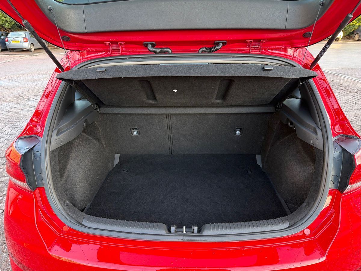 Used Hyundai i30 2023 for sale - 77232188: Photo 12