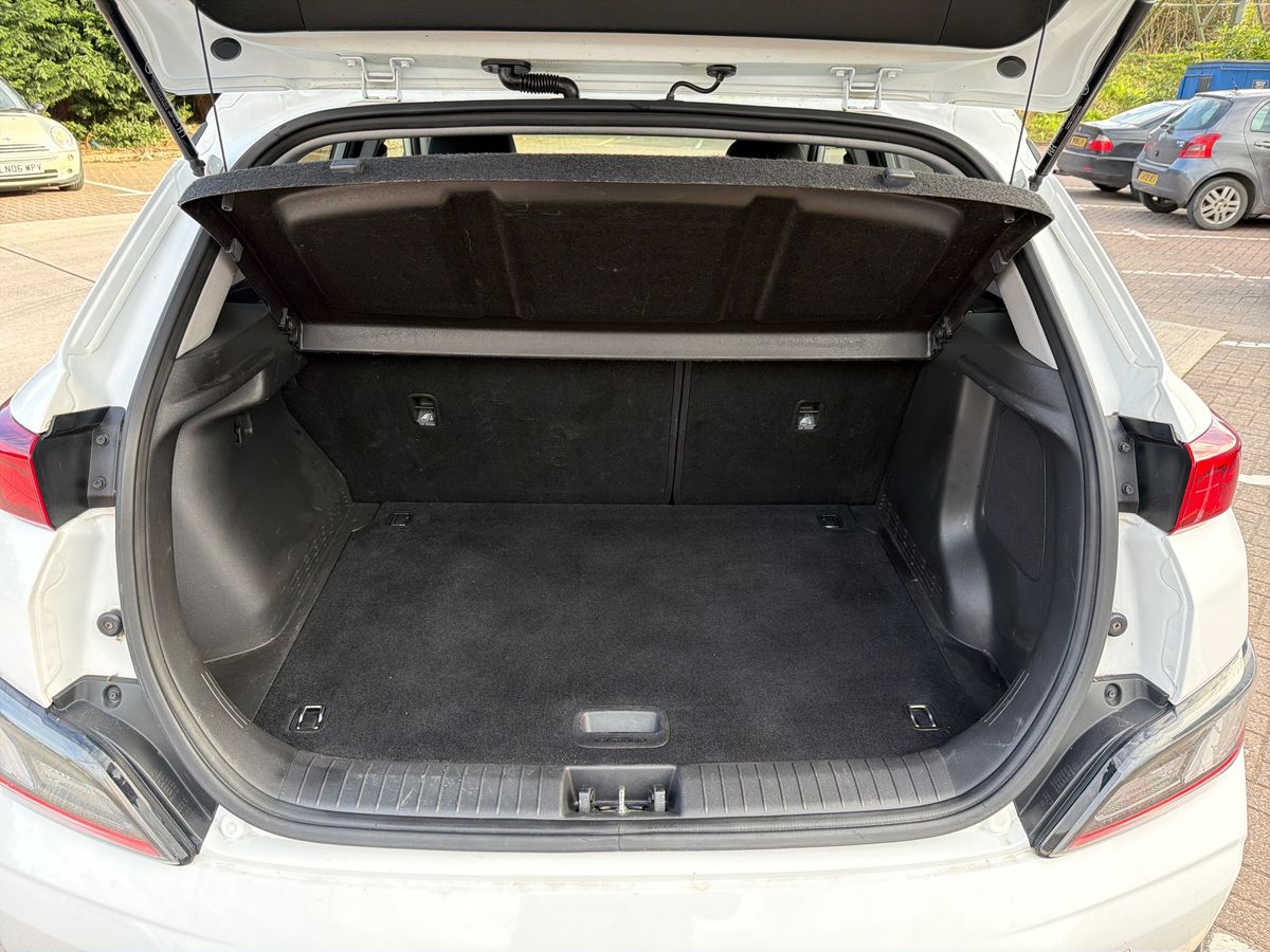 Used Hyundai KONA 2021 for sale - 77833441: Photo 12