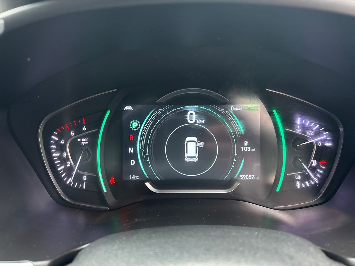 Used Hyundai Santa Fe 2018 for sale - 78199005: Photo 14