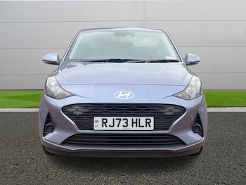 Used Hyundai i10 2023 for sale - 79206395: Photo