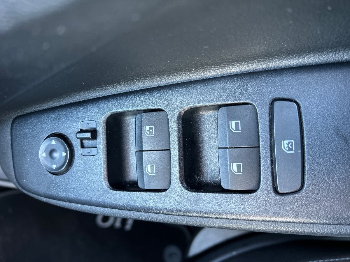 Used Hyundai i10 2022 for sale - 78117660: Photo 20