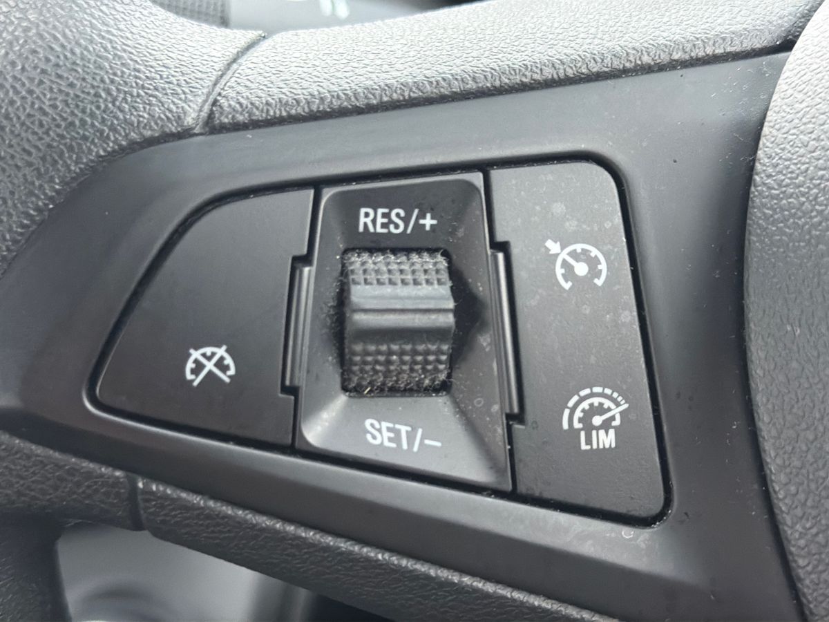 Used Vauxhall Viva 2017 for sale - 77063437: Photo 16