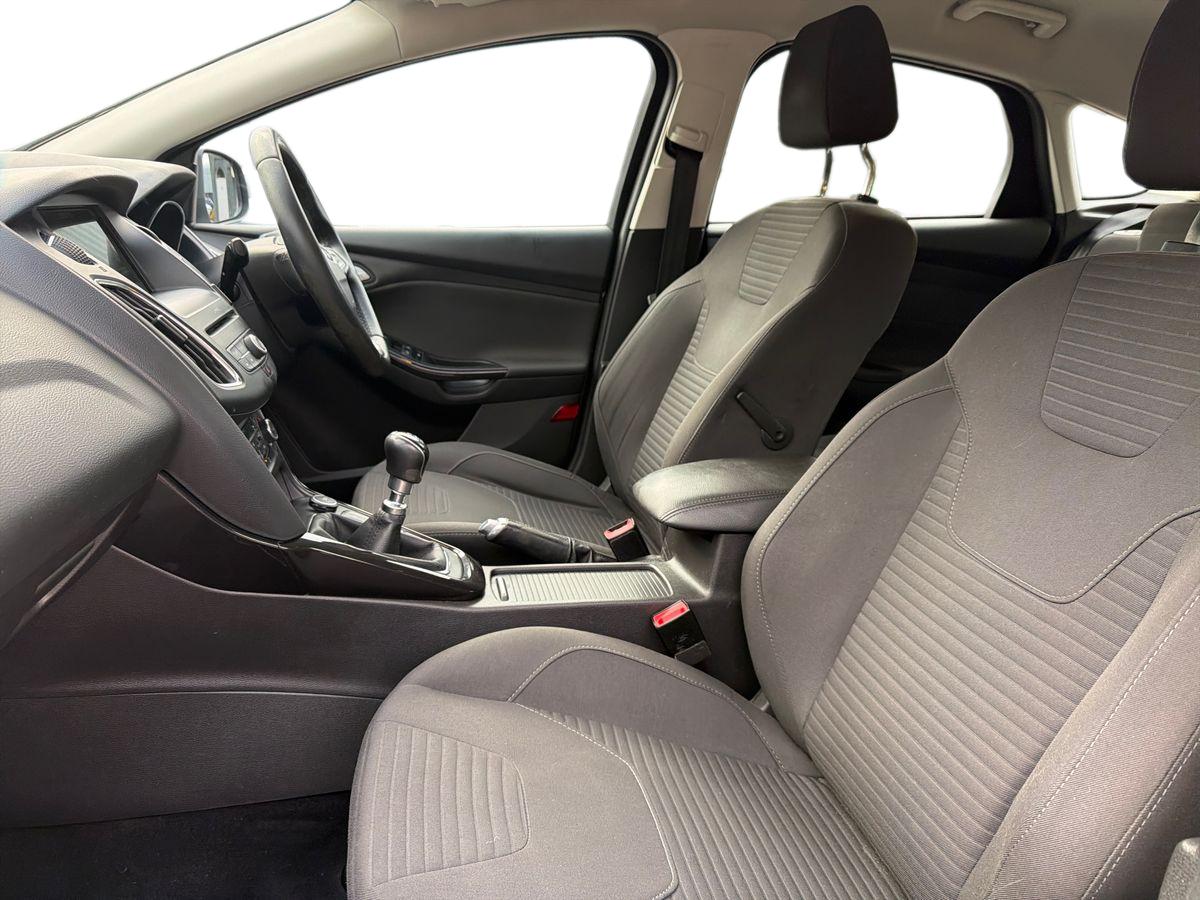 Used Ford Focus 2018 for sale - 77397456: Photo 10