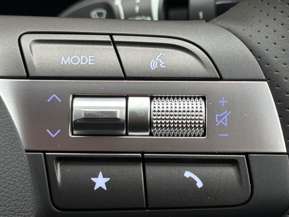 Used Hyundai KONA 2025 for sale - 77002595: Photo 17