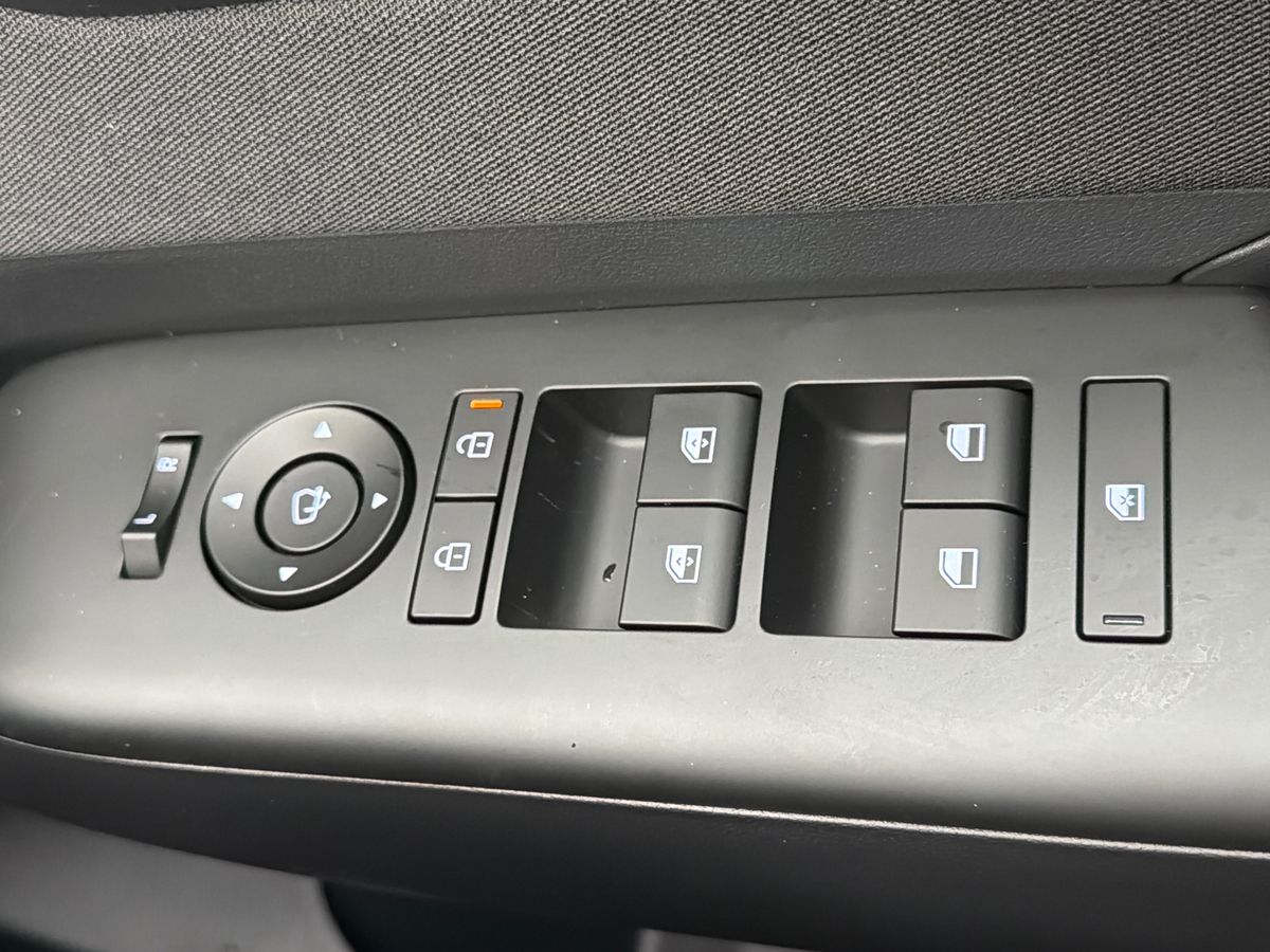 Used Hyundai KONA 2025 for sale - 77002595: Photo 20